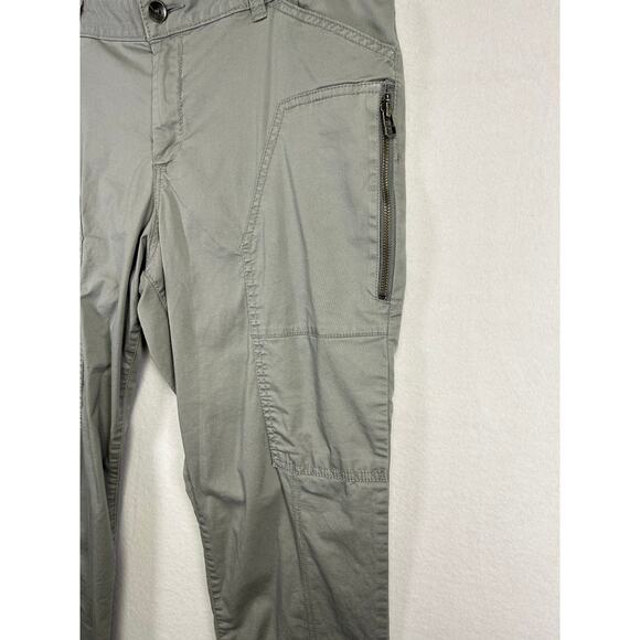 Woman's Sonoma Gray Mid Rise Capri - Size 12 Normcore Casual Comfortable - Picture 3 of 10